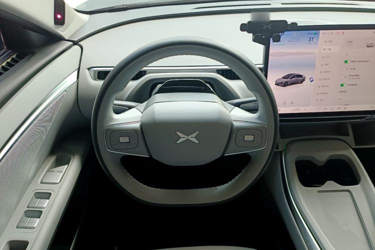 Used XPeng MONA M03 2025 600 with Ultra-Long Range Max Steering Wheel
