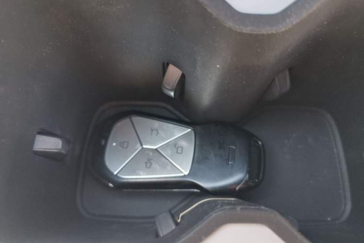 Used XPeng MONA M03 2025 502 Long-Range Max Vehicle Key