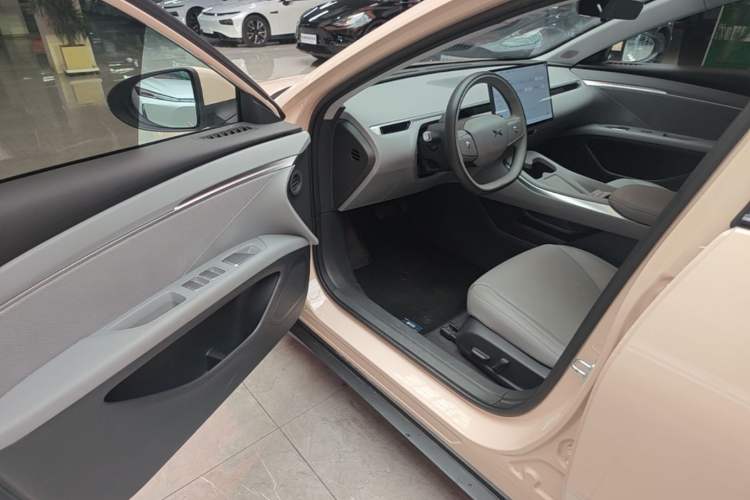 Used XPeng MONA M03 2025 515 Long-Range Plus Driver Seat