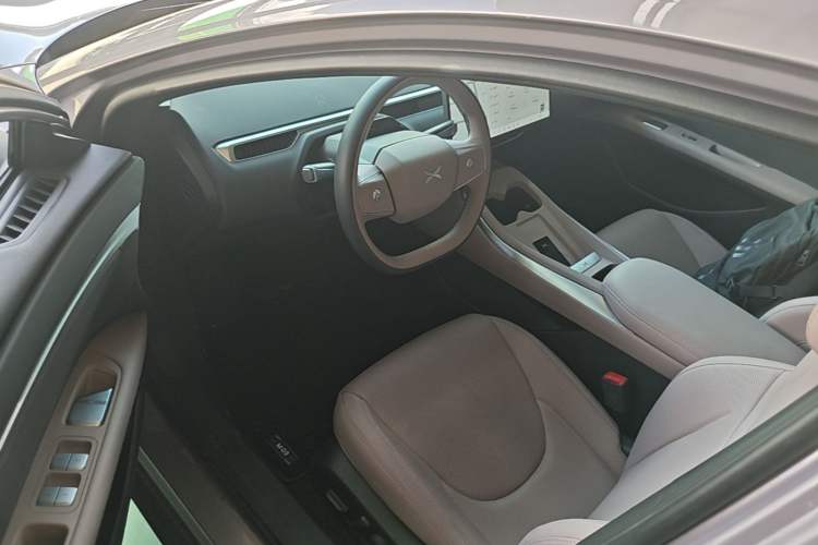 Used XPeng MONA M03 2025 515 Long-Range Plus Driver Seat
