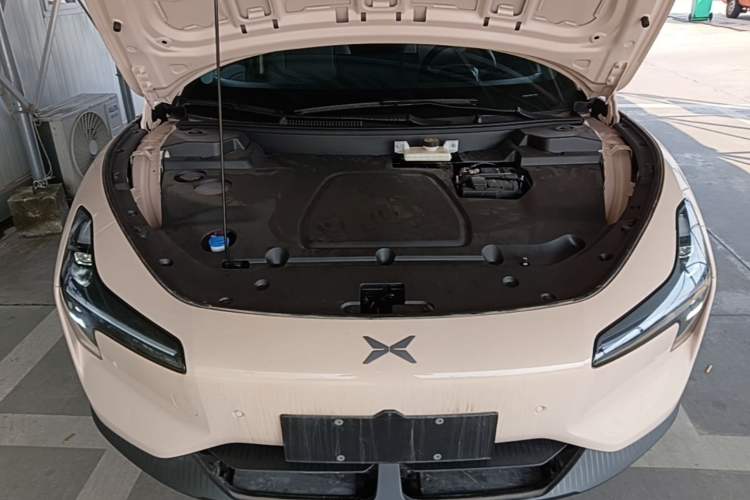 Used XPeng MONA M03 2025 620 Ultra-Long Range Plus Engine Bay
