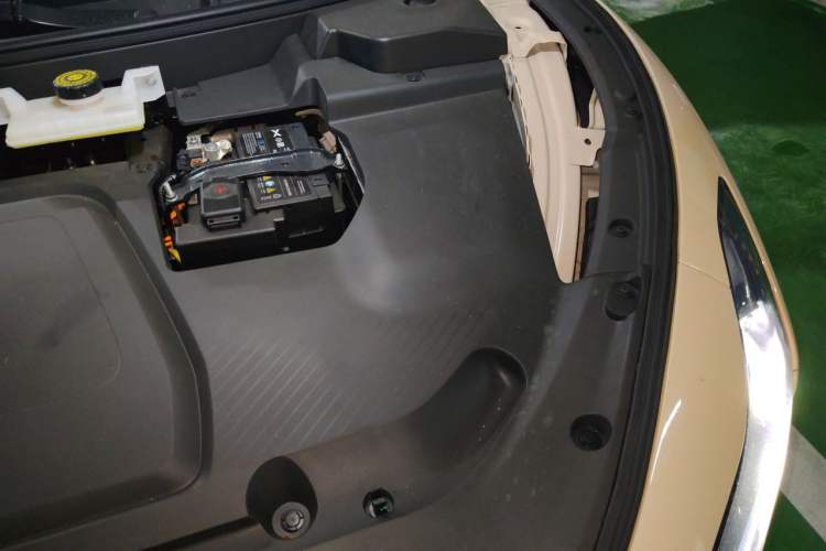 Used XPeng MONA M03 2025 502 Long-Range Max Engine Bay Left
