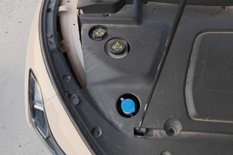 Used XPeng MONA M03 2025 515 Long-Range Plus Engine Bay Right