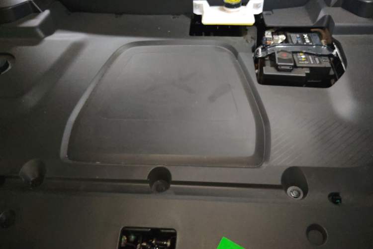 Used XPeng MONA M03 2025 502 Long-Range Max Engine Bay