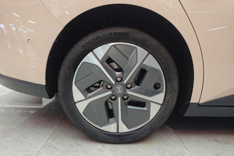 Used XPeng MONA M03 2025 515 Long-Range Plus Exterior 5