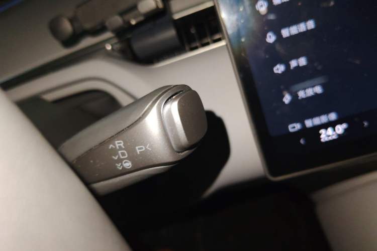Used XPeng MONA M03 2025 502 Long-Range Max Gear Lever