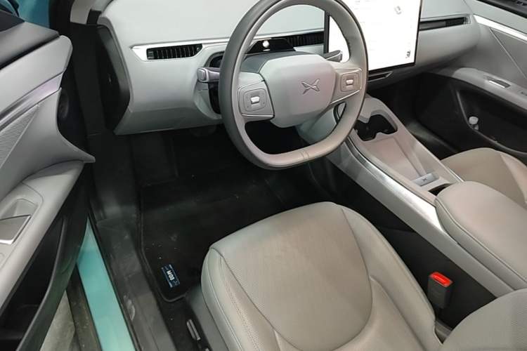 Used XPeng MONA M03 2025 600 with Ultra-Long Range Max Driver Seat