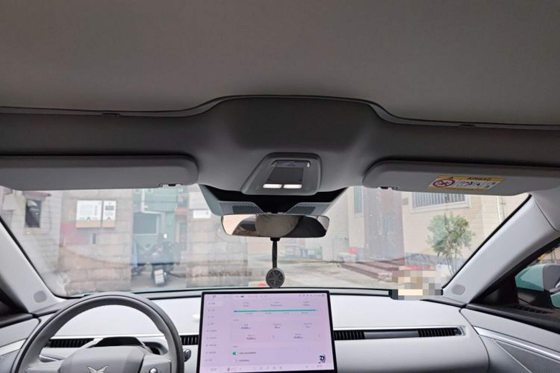 Used XPeng MONA M03 2025 620 Ultra-Long Range Plus Headliner