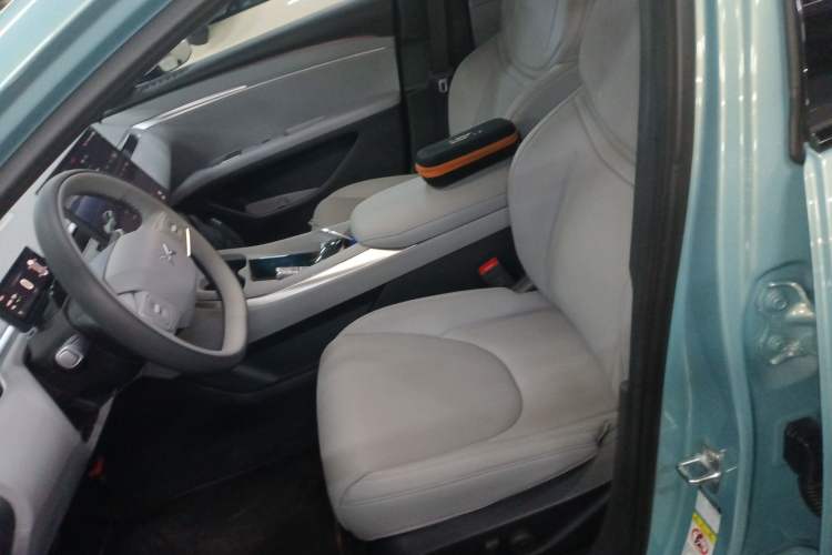 Used XPeng MONA M03 2025 502 Long-Range Max Left Front Seat