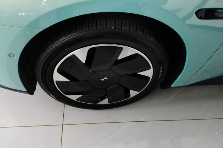 Used XPeng MONA M03 2025 600 with Ultra-Long Range Max Left Front Wheel Hub