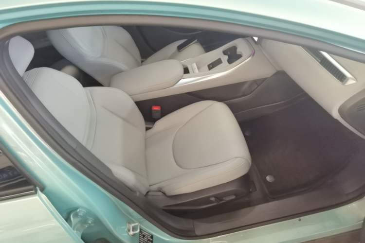 Used XPeng MONA M03 2025 502 Long-Range Max Right Front Seat