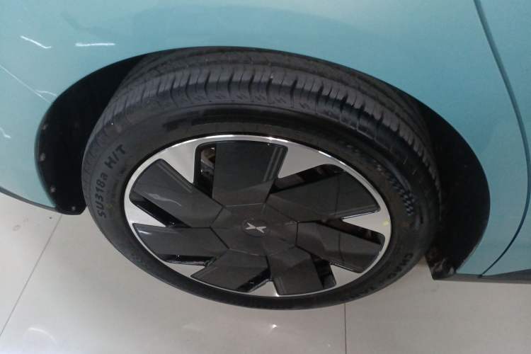 Used XPeng MONA M03 2025 502 Long-Range Max Right Rear Wheel Hub