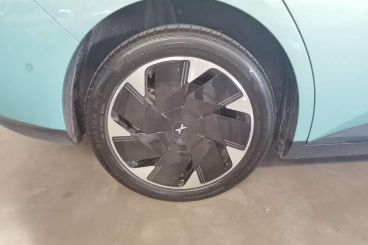 Used XPeng MONA M03 2025 502 Long-Range Max Right Rear Wheel Hub