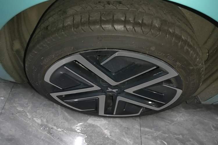 Used XPeng MONA M03 2025 600 with Ultra-Long Range Max Right Rear Wheel Hub