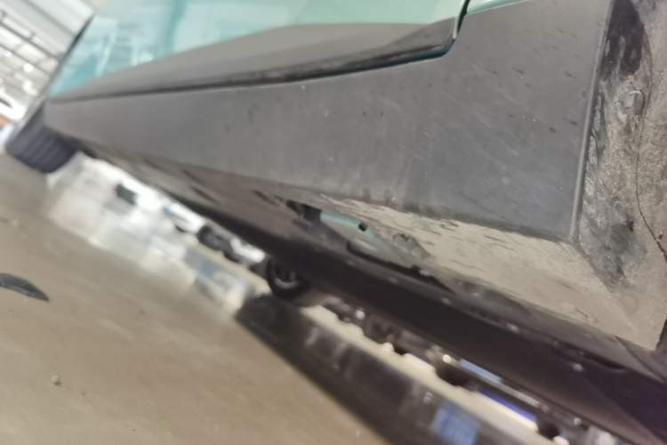 Used XPeng MONA M03 2025 502 Long-Range Max Right Side Sill