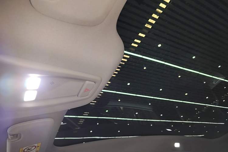 Used XPeng MONA M03 2025 600 with Ultra-Long Range Max Headliner