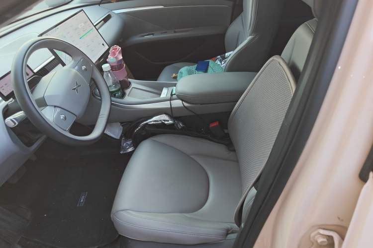 Used XPeng MONA M03 2025 515 Long-Range Plus Left Front Seat