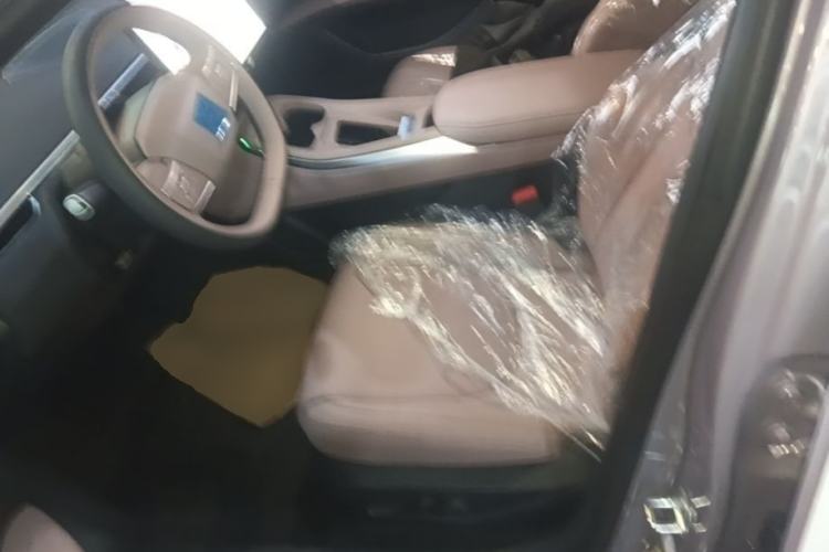 Used XPeng MONA M03 2025 502 Long-Range Max Left Front Seat