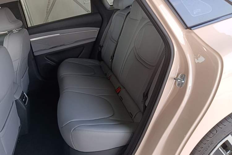 Used XPeng MONA M03 2025 620 Ultra-Long Range Plus Left Rear Seat