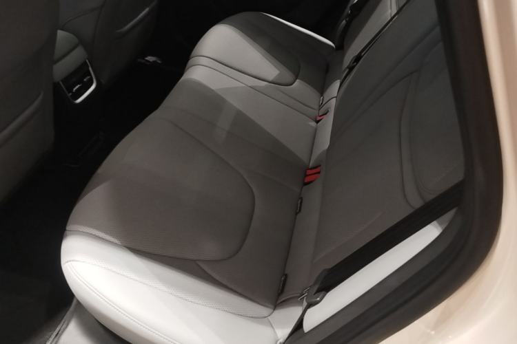 Used XPeng MONA M03 2025 600 with Ultra-Long Range Max Left Rear Seat