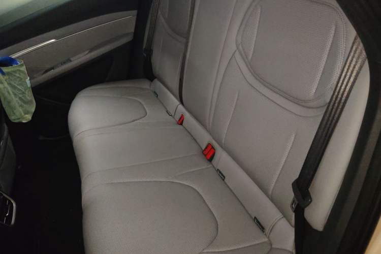 Used XPeng MONA M03 2025 502 Long-Range Max Left Rear Seat