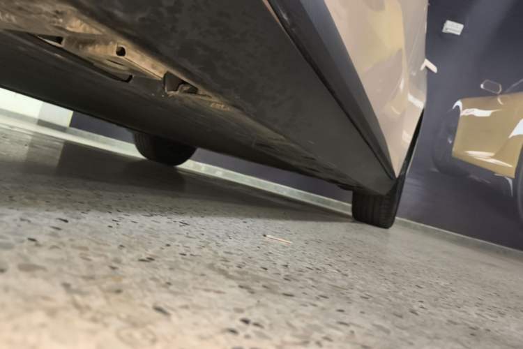 Used XPeng MONA M03 2025 620 Ultra-Long Range Plus Left Side Sill