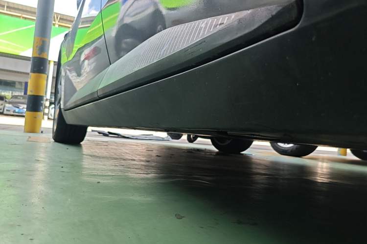 Used XPeng MONA M03 2025 515 Long-Range Plus Left Side Sill