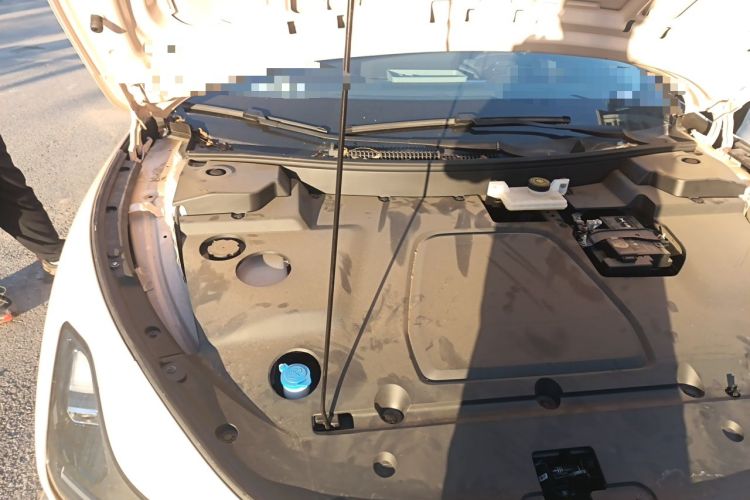 Used XPeng MONA M03 2025 502 Long-Range Max Engine Bay Right