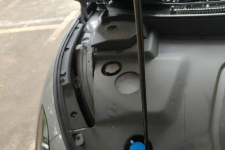 Used XPeng MONA M03 2025 502 Long-Range Max Engine Bay Right