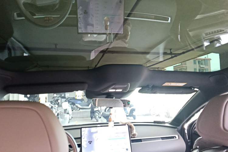 Used XPeng MONA M03 2025 600 with Ultra-Long Range Max Headliner