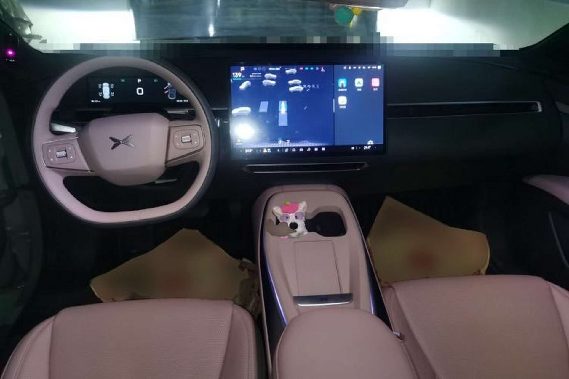 Used XPeng MONA M03 2025 502 Long-Range Max Center Console