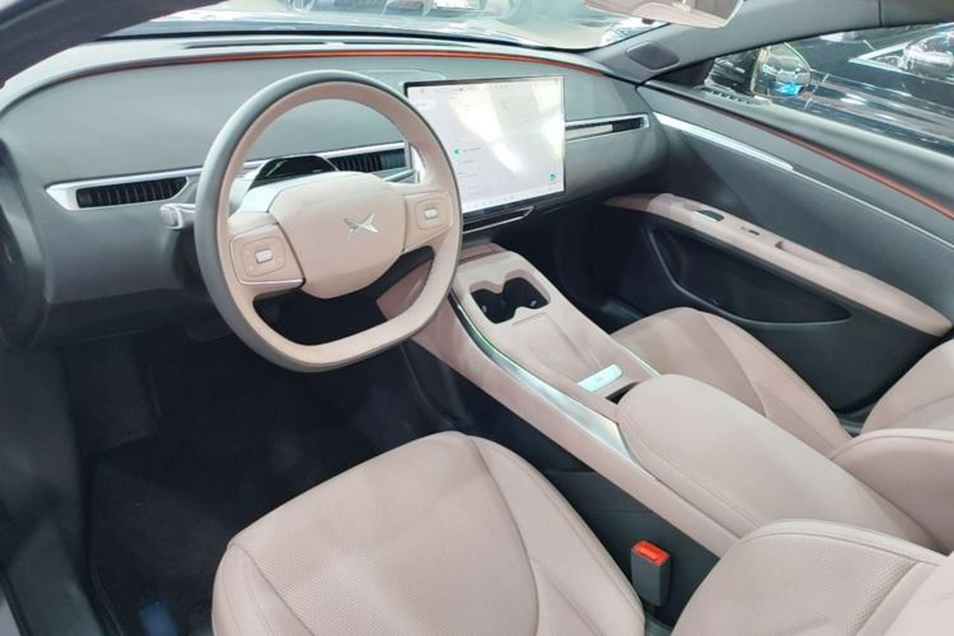 Used XPeng MONA M03 2025 600 with Ultra-Long Range Max Center Console