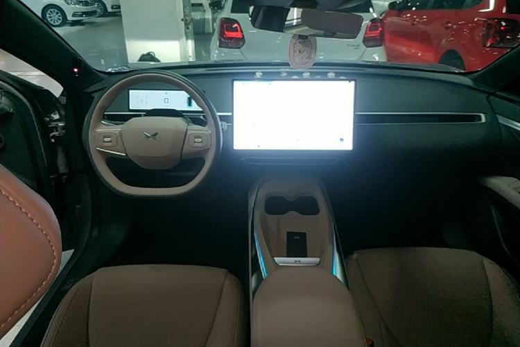Used XPeng MONA M03 2025 502 Long-Range Max Center Console