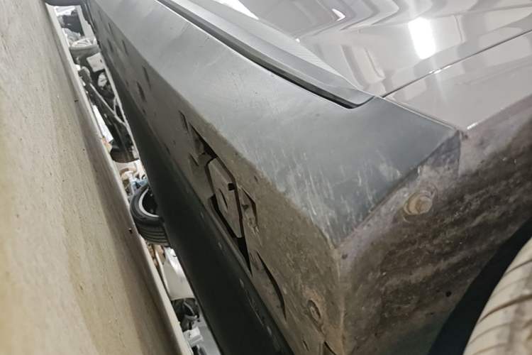 Used XPeng MONA M03 2025 620 Ultra-Long Range Plus Chassis Front Right