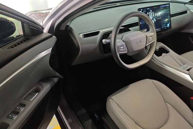 Used XPeng MONA M03 2025 600 with Ultra-Long Range Max Driver Seat