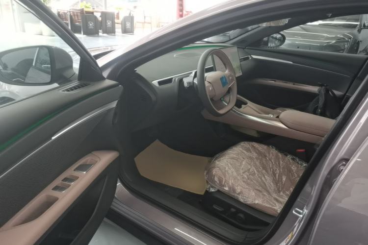 Used XPeng MONA M03 2025 515 Long-Range Plus Driver Seat