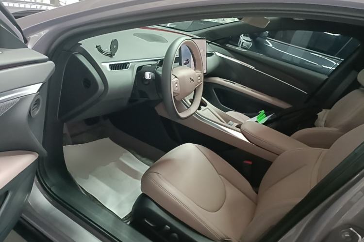 Used XPeng MONA M03 2025 600 with Ultra-Long Range Max Driver Seat