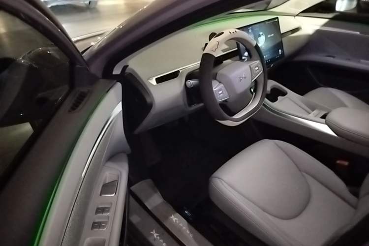Used XPeng MONA M03 2025 502 Long-Range Max Driver Seat