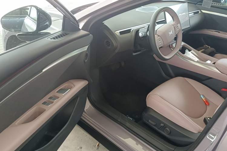 Used XPeng MONA M03 2025 502 Long-Range Max Driver Seat