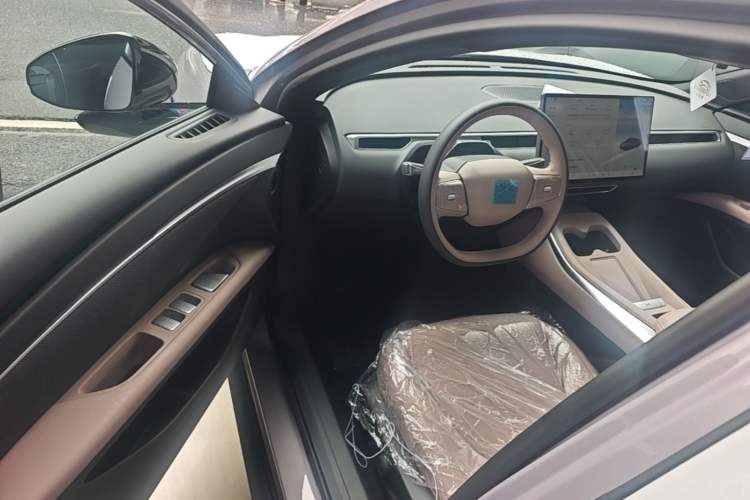 Used XPeng MONA M03 2025 502 Long-Range Max Driver Seat