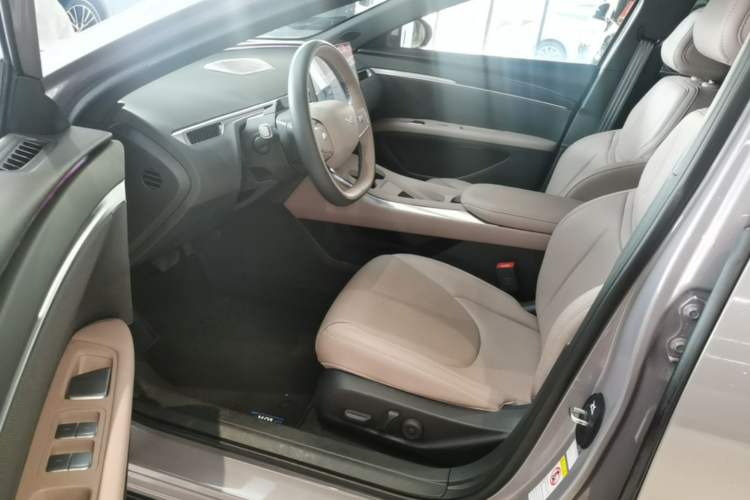Used XPeng MONA M03 2025 515 Long-Range Plus Driver Seat