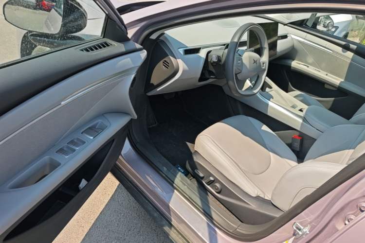 Used XPeng MONA M03 2025 502 Long-Range Max Driver Seat