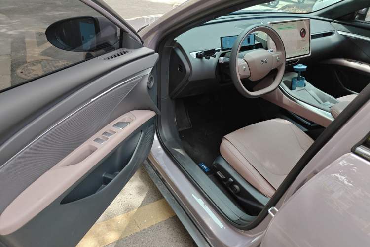 Used XPeng MONA M03 2025 515 Long-Range Plus Driver Seat