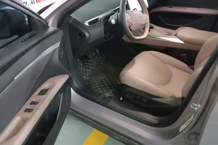Used XPeng MONA M03 2025 620 Ultra-Long Range Plus Driver Seat