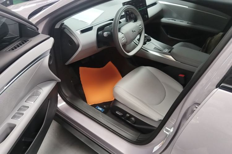 Used XPeng MONA M03 2025 600 with Ultra-Long Range Max Driver Seat
