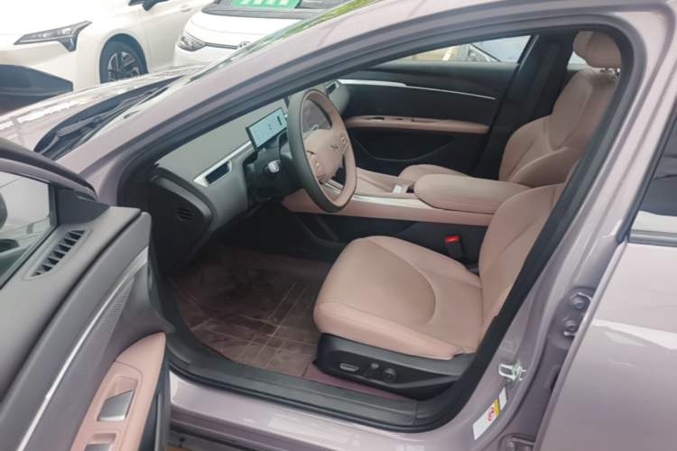 Used XPeng MONA M03 2025 502 Long-Range Max Driver Seat