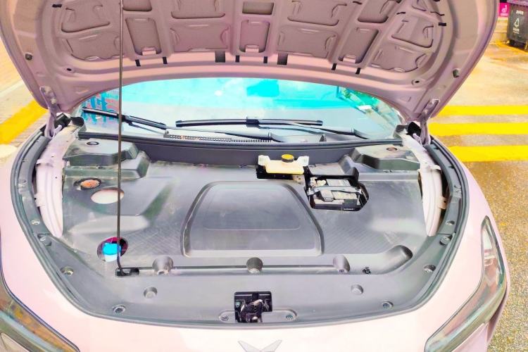 Used XPeng MONA M03 2025 600 with Ultra-Long Range Max Engine Bay
