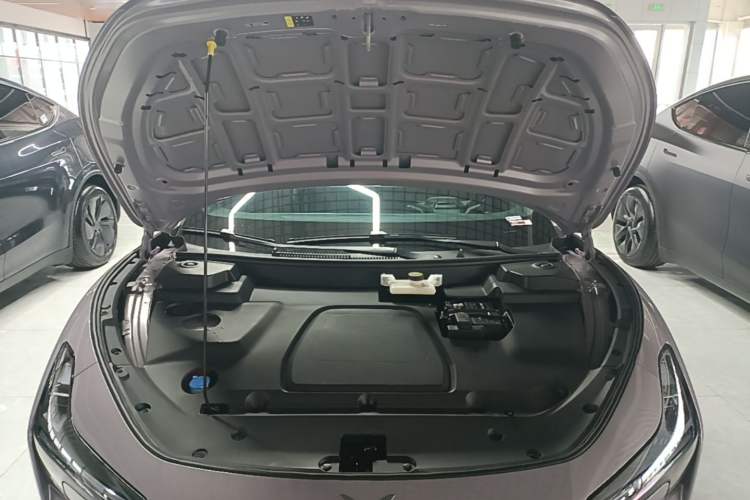 Used XPeng MONA M03 2025 600 with Ultra-Long Range Max Engine Bay