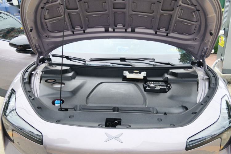 Used XPeng MONA M03 2025 600 with Ultra-Long Range Max Engine Bay
