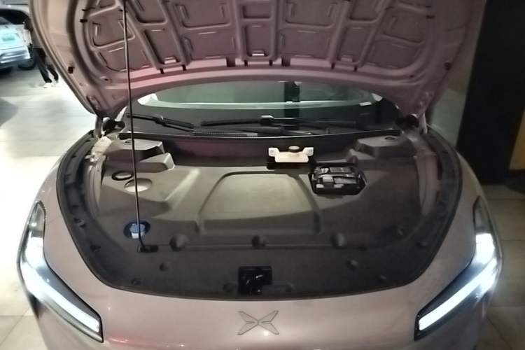 Used XPeng MONA M03 2025 502 Long-Range Max Engine Bay